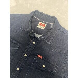 Wrangler Denim Shirt Mens Medium Western Cut Denim Pearl Snap Rodeo Cowboy‎